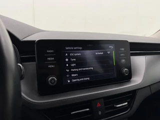 Skoda Kamiq 1.0 TSI Ambition | Automaat | Adaptive cruise | Stoel & stuurverwarming | CarPlay | Afneembare trekhaak / 22