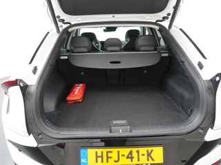 Kia EV6 Edition Advanced 84 kWh  - Stoelverwarming/verkoeling / Stuurwielverwarming - Camera - Apple Carplay - Android Auto - 7 jaar of 150.000km Fabrieksgarantie / 40