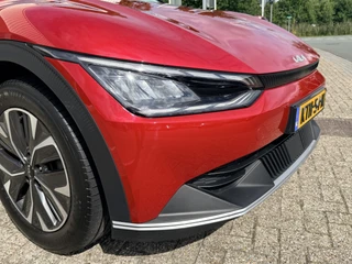 Kia EV6 77.4 kWh  | Afn. Trekhaak | SOH 100% | Half Leder | Adapt. Cruise | Stoel- en stuurverwarming | Apple/Android / 17