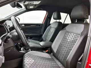 Volkswagen T-Roc 1.0 TSI R-Line | Camera | CarPlay | Adaptive Cruise | Digital Dash / 13