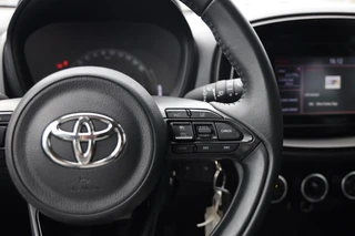 Toyota Aygo X 1.0 VVT-i MT Play|Camera|ACC|Airco| / 20