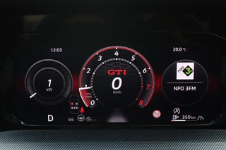 Volkswagen Golf 2.0 TSI GTI 301PK Clubsport  Akrapovic/Pano/HK/Blackstyle/IQ.Light/Camera/Headup/19" / 26