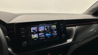 Skoda Scala 1.0 TSI Sport Business LM CRUISE CARPLAY ECC. / 35