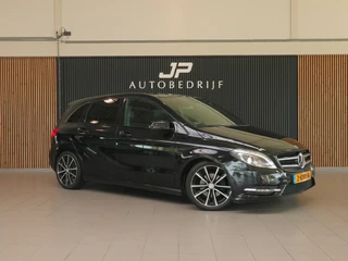 Mercedes-Benz B-Class 180 Prestige AUTOMAAT CRUISE|18INCH|PANO|LEDER|PDC|STOELVERWARMING / 7