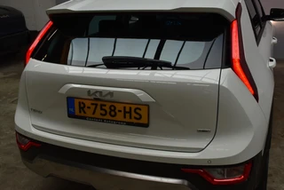 KIA Niro 1.6 GDi Hybrid 141pk DCT6 DynamicLine / 30