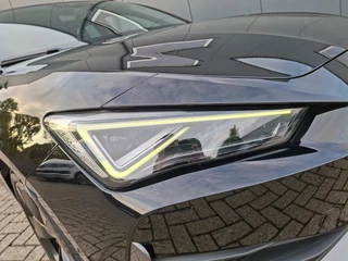 Cupra Leon 1.5 eTSI Business Intense AUT.* Navigatiesysteem * Elektrische stoelen met memory * Parkeercamera * / 21