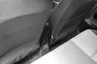 Kia Picanto 1.0 DPi 63pk 4-zits ExecutiveLine / 13