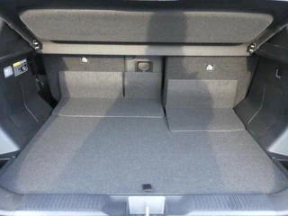 Suzuki e VITARA Select 61 kWh € 4.300,- DEMO VOORDEEL. / 33