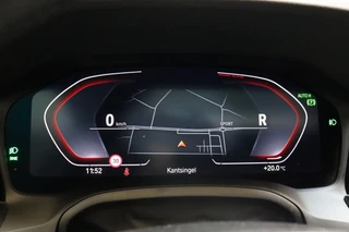 BMW 3 Serie Sedan 320i High Executive M Sport Pakket Automaat  / Live Cockpit Professional / Schuif-/kanteldak / Achteruitrijcamera / Stoelverwarming / DAB / Shadow Line / Apple CarPlay / LED / 19 Inch / Extra Getint Glas / 36