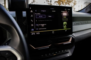Dacia Duster extreme hybrid 140 I Automaat I Navigatie / 22