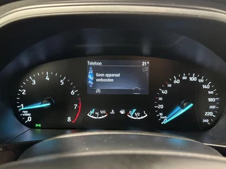 Ford Focus 1.0 EcoBoost Hybrid Connected CRUISE PDC / 25