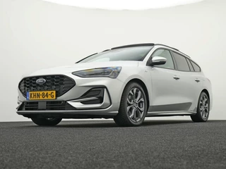 Ford Focus Wagon 1.0 EcoBoost Hybrid ST Line X Navigatie | Trekhaak | Panodak | / 45