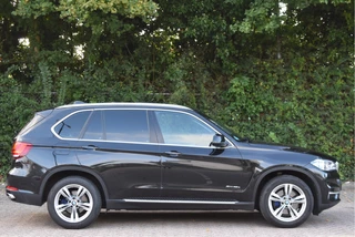 BMW X5 xDrive40e High Executive 313 pk Innovation Pack | NL-Auto | Elekt.trekhaak | 360 gr.camera | Memorystoelen | Pano.dak | HUD | Sfeerverlichting / 5