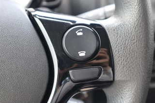 Toyota Aygo FUN 5-DEURS AIRCO NL-AUTO EL-RAMEN BLUETOOTH DEALER-ONDERHOUDEN / 19