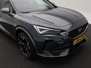 CUPRA Formentor 1.4 e-Hybrid 204 Pk / 13