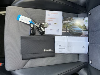 Škoda Enyaq iV 60 | 1e eigenaar | dealer onderhouden | navigatie | camera | sfeerverlichting | apple carplay | SOH 92% / 35