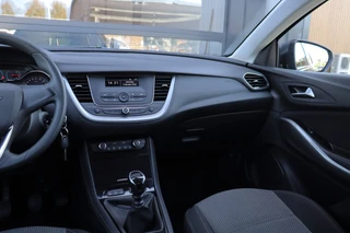Opel Grandland X 1.2 Turbo Ultimate | Cruise | Airco | Trekhaak | Sensoren | LM Velgen / 9