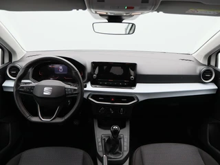SEAT Ibiza 1.0 EcoTSi Style | Cruise Control | Airco | Parkeersensoren | CarPlay | 15 Inch | 29.984 Km !! / 32