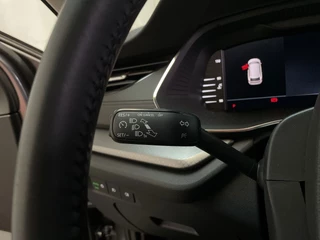 Skoda Octavia Combi 1.0 e-TSI DSG Ambition Virtual Cockpit Parkeersensoren Navigatie DAB+ App-Connect / 25