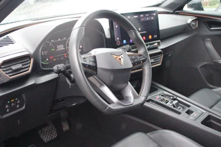 CUPRA Formentor 1.4 e-Hybrid Performance / 16