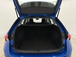 Skoda Octavia Combi 1.5 e-TSI Style | Adaptive Cruise | Navi | Camera | Stoelverwarming | CarPlay / 26