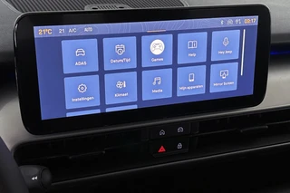 Jeep Avenger 1.2 e-Hybrid Summit Keyless Navigatie Elektrische Achterklep / 13