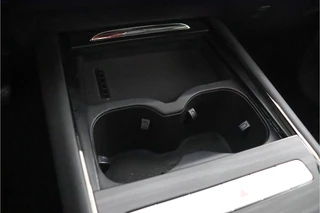 Omoda 5 SHS 1.6 T-GDi SHS-H Premium  - FULL OPTIONS - Schuif/kantel dak - Adaptieve cruisecontrol - Sfeerverlichting - Apple Carplay - Android Auto 7 Jaar of 150.000km Fabrieksgarantie / 55