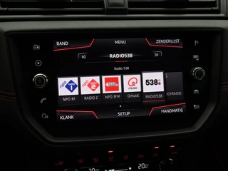 SEAT Arona 1.0 TSi 115 Pk Fr Business Intense | Carplay | Cruise Control | Climate Control | Camera | Parkeersensoren | 17 Inch / 26