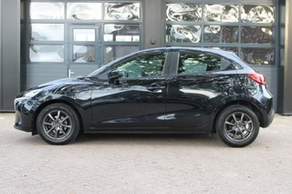 Mazda 2 1.5 SKYACTIV-G TS Automaat **NL-Auto** NAP slechts 27000km gereden / 4