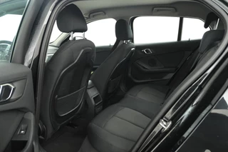 BMW 1 Serie 116d High Executive  5 Deurs hb, Navigatie, Climate / 36