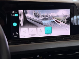 Volkswagen Golf 1.5 TSI Style | Pano | Navi | Winterpakket | ACC | Virtual Cockpit | PDC ( Vestiging - Nieuwegein ) / 22