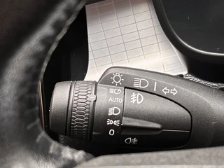Volvo XC40 1.5 T4 Recharge | Apple/Carplay | Camera | Elek. Kofferklep | Climate/Control | Cruise/Control | / 15