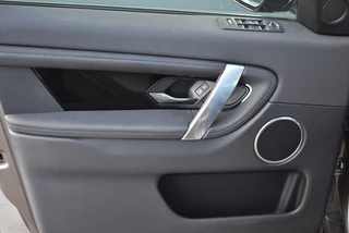 Land Rover Discovery Sport P300E 1.5 S LEDER / P.CAM./ APPLE CARPLAY / LED KOP / 10