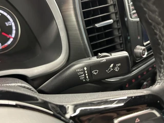 Volkswagen Beetle 1.2 TSI Exclusive Series LEER NAVI CRUISE LM STOELVERWARMING. / 24