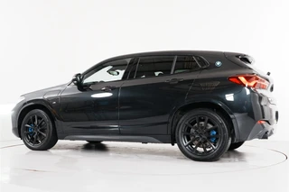 BMW X2 xDrive25e PHEV 220 pk  | SOH 93% | M Sport | Pano | Leder | Head-up | / 50