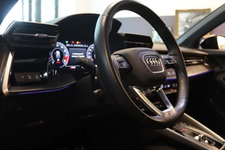 Audi A3 Sportback 2.0 TFSI quattro S3 Edition One  Pano/Matrix LED/B&O/Keyless/Camera/Headup/Elek. stoelen+mem/Elek. klep/19" / 31