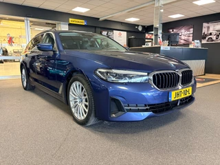 BMW 5-serie Touring 530e Business Edition Plus / trekhaak / Leder / pdc / 360 camera/cruise Adaptive / 8