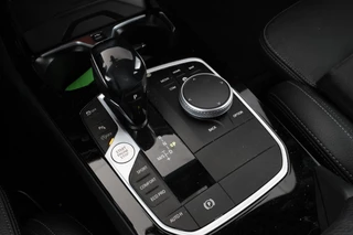 BMW 2 Serie Gran Coupé 218i High Executive  Automaat, M-sport, Leer, Digitaal Dash / 33