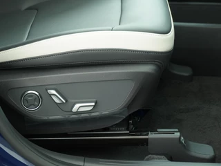 Kia EV5 GT-Line Business Edition 81.4 kWh Demo - Schuif-/Kanteldak - Stoel-/Stuurverwarming - 1200KG Trekgewicht - Apple Carplay/Android Auto - Achteruitrijcamera - - Fabrieksgarantie t/m 02-2033 / 40