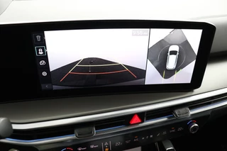 Kia Sorento 1.6 T-GDi Plug-in Hybrid 4WD ExecutiveLine 7p Nieuw en Direct leverbaar! - - Stoel/Stuurverwarming - 1700kg trekgewicht - Apple Carplay - Android Auto - Panorama Dak - - Fabrieksgarantie tot 2033 / 64