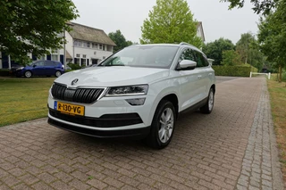 Škoda Karoq 1.5 TSI ACT Business Edition Plus  | LED | ACC | Camera | Trekhaak | CarPlay | Stoelverwarming | / 2