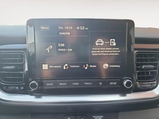 Kia Stonic 1.0T DynamicLine | Camera | Climate control | Apple Carplay / Android Auto | Cruise control | Parkeersensoren achter | Lichtmetalen velgen 16inch | / 25