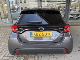 Toyota Yaris 1.5 Hybrid 115 First Edition Adaptive cruise ctrl / 7