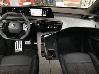 Peugeot 5008 Hybrid 145 GT Automaat / 15