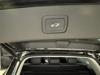 MG EHS 1.5 TGDI Luxury PHEV Facelift / automaat / 360camera / Leder/ carplay / Panorama-dak / 18