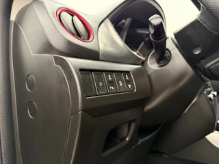 Suzuki Vitara 1.4 S | Trekhaak | Adaptive Cruise | Stoelverwarming | Camera | CarPlay | Parkeersensoren / 14