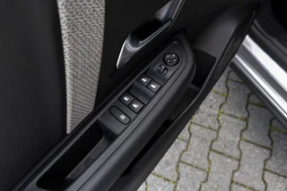 Citroën ë-C4 You 50 kWh | Warmtepomp | NL Auto | Carplay / 22