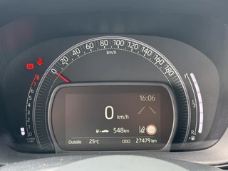 Toyota Aygo X PLAY 5-DEURS AIRCO CAMERA AD-CRUISE APPLE/ANDROID NL-AUTO / 16