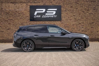 BMW iX xDrive40 Sport Edition 77 kWh, BTW, Laser, H&K, Pano / 8