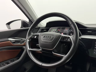 Audi e-tron e-tron 50 quattro Launch edition plus 71 kWh SOH 93% Panoramadak | Leder | El. Verstelbare Stoelen / 19